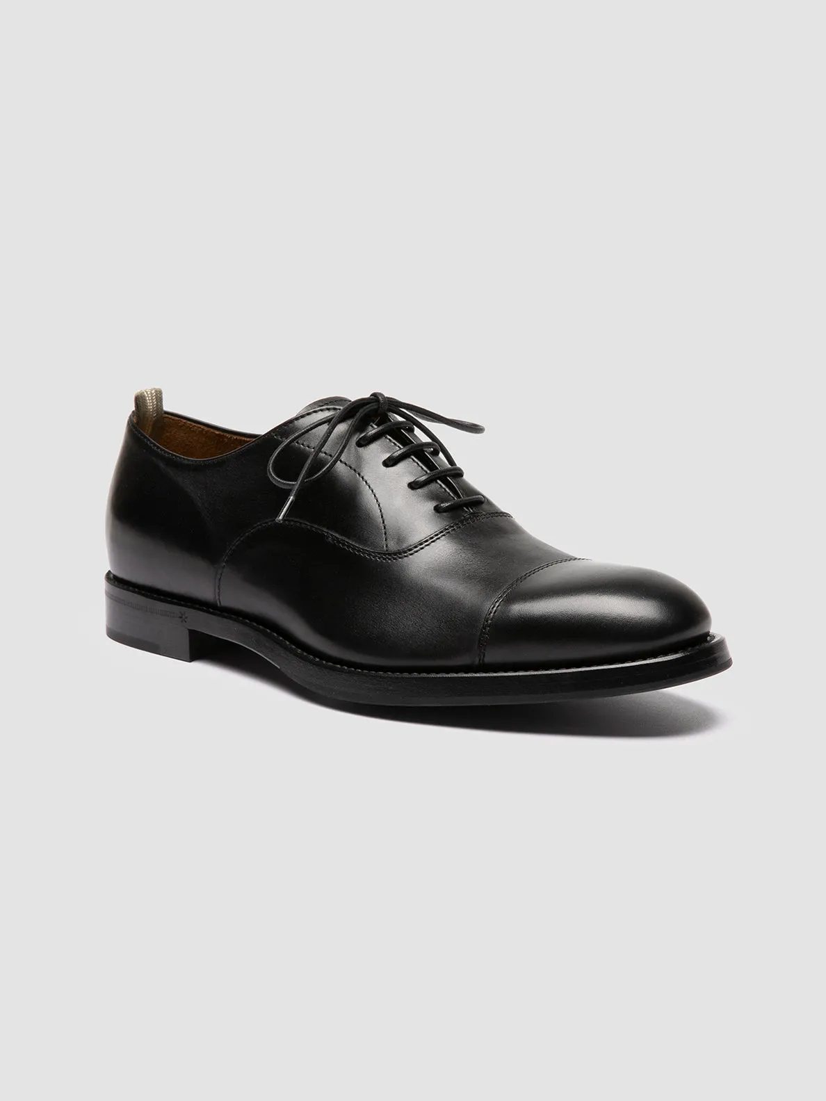 CONSULTANT 003 - Black Leather Oxford Shoes