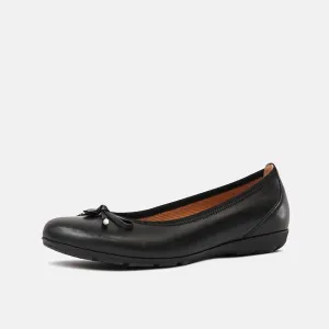 Erna Black Leather Ballet Flats