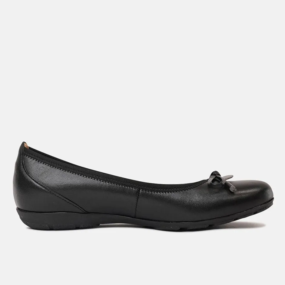 Erna Black Leather Ballet Flats