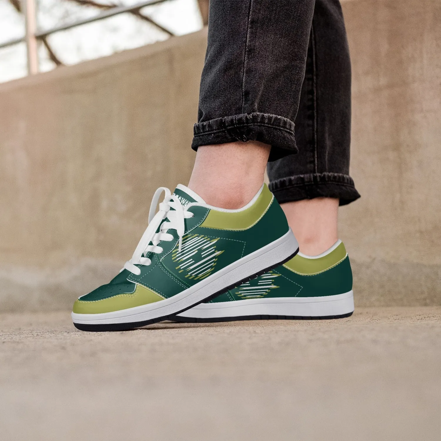 Low-Top Leather Sneakers Olive color