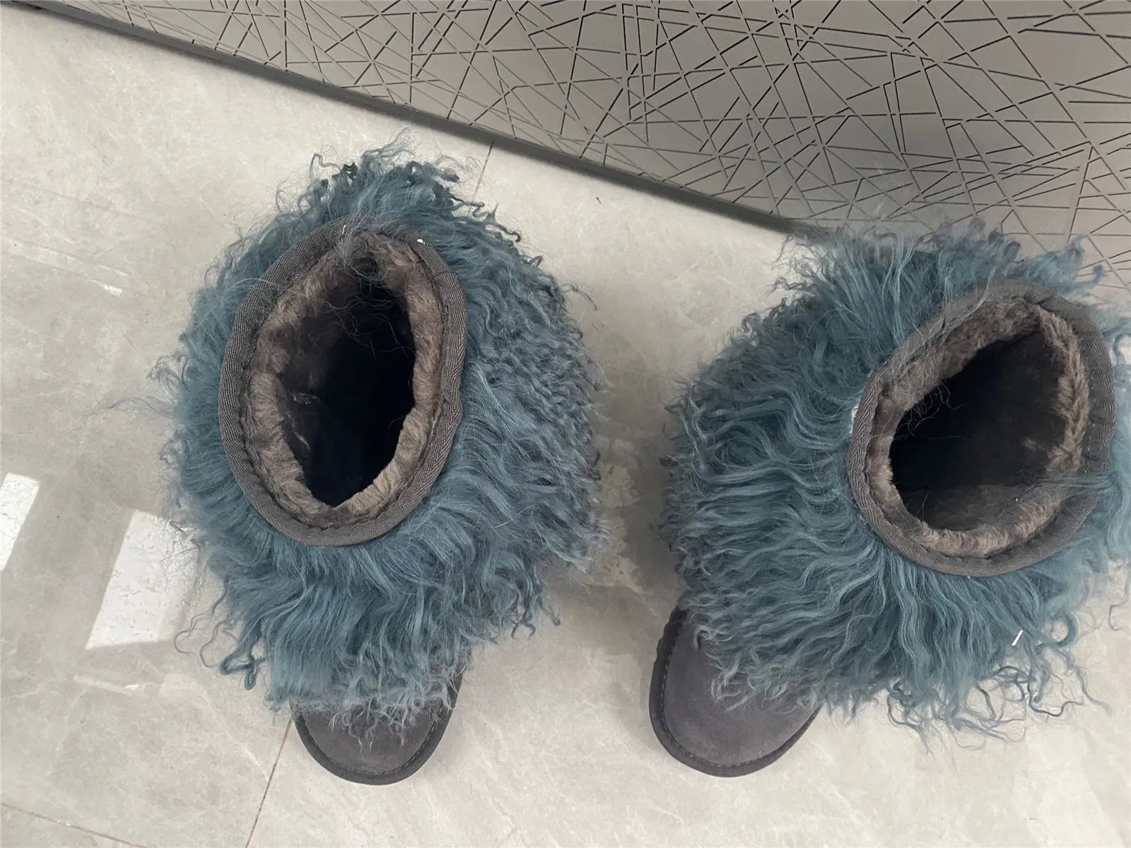 Women's Fluffy Real Mongolian Sheep Mid Half Hair Boot Furry Snow Boots With Comf Warm Booties With Wool Lining